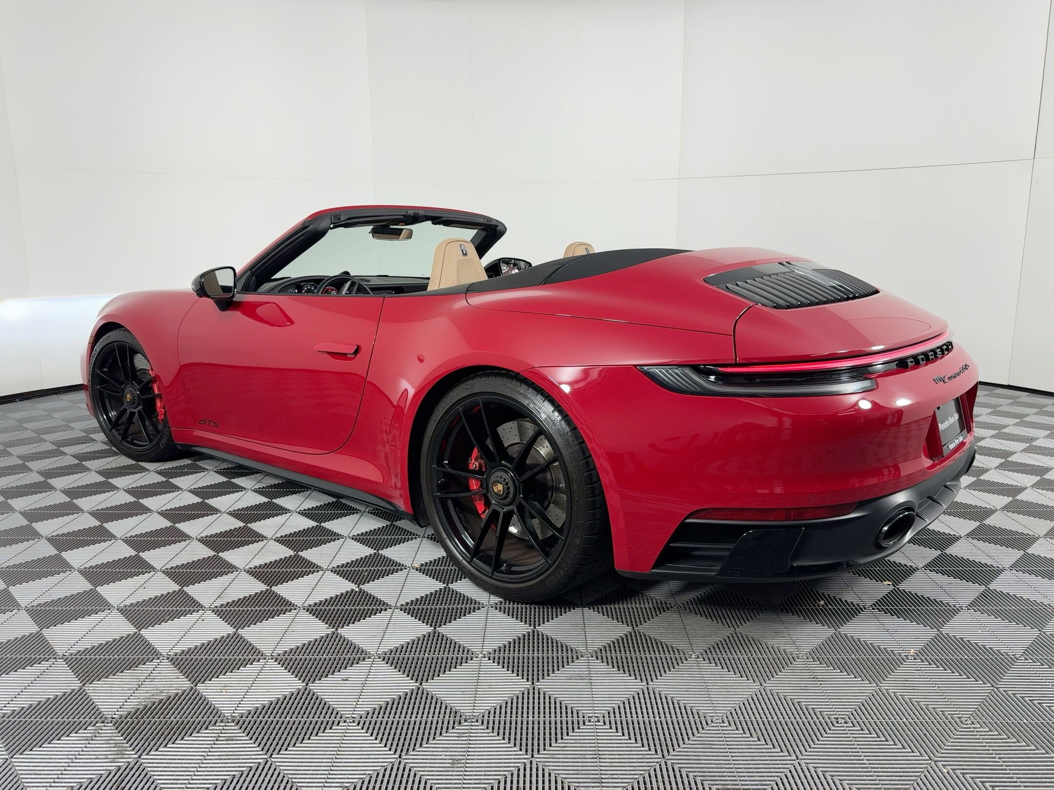 2023 Porsche 911 4S 4 GTS photo 3