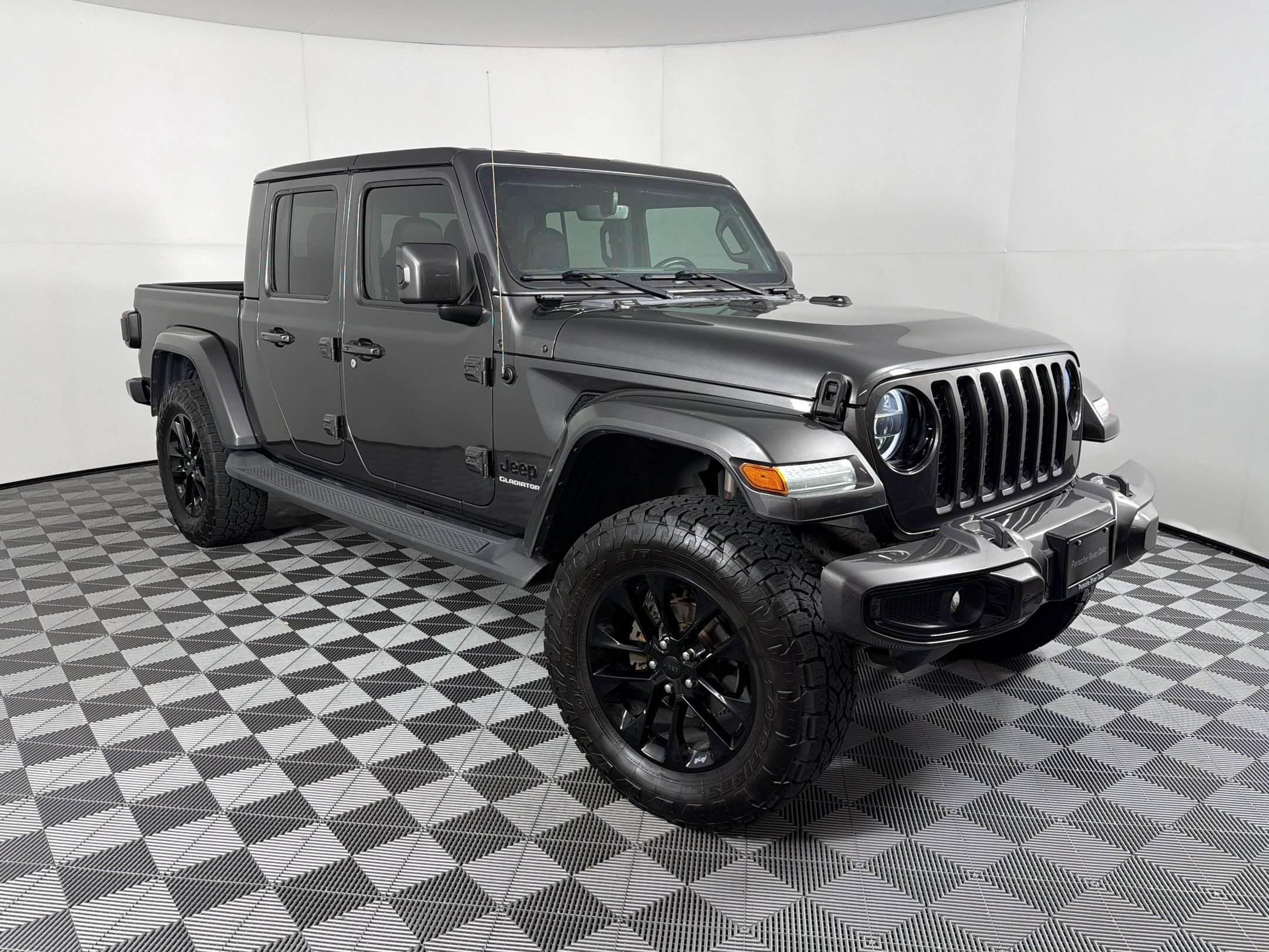 Gladiator High Altitude Truck Crew Cab