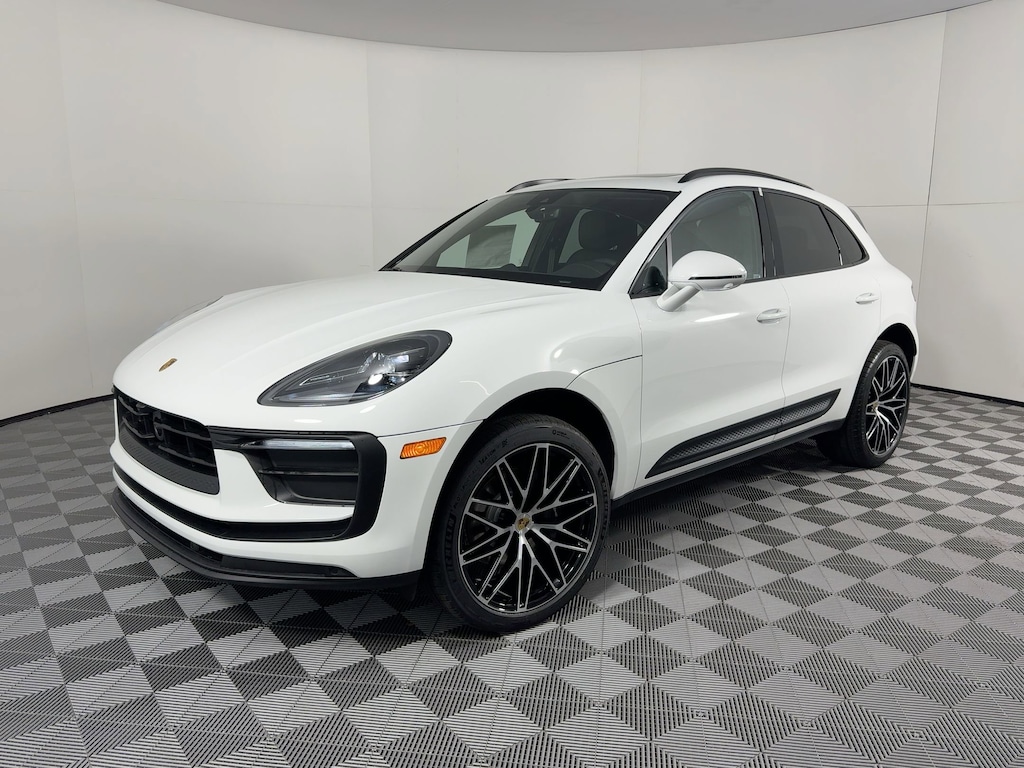 New 2026 Porsche Macan  SUV