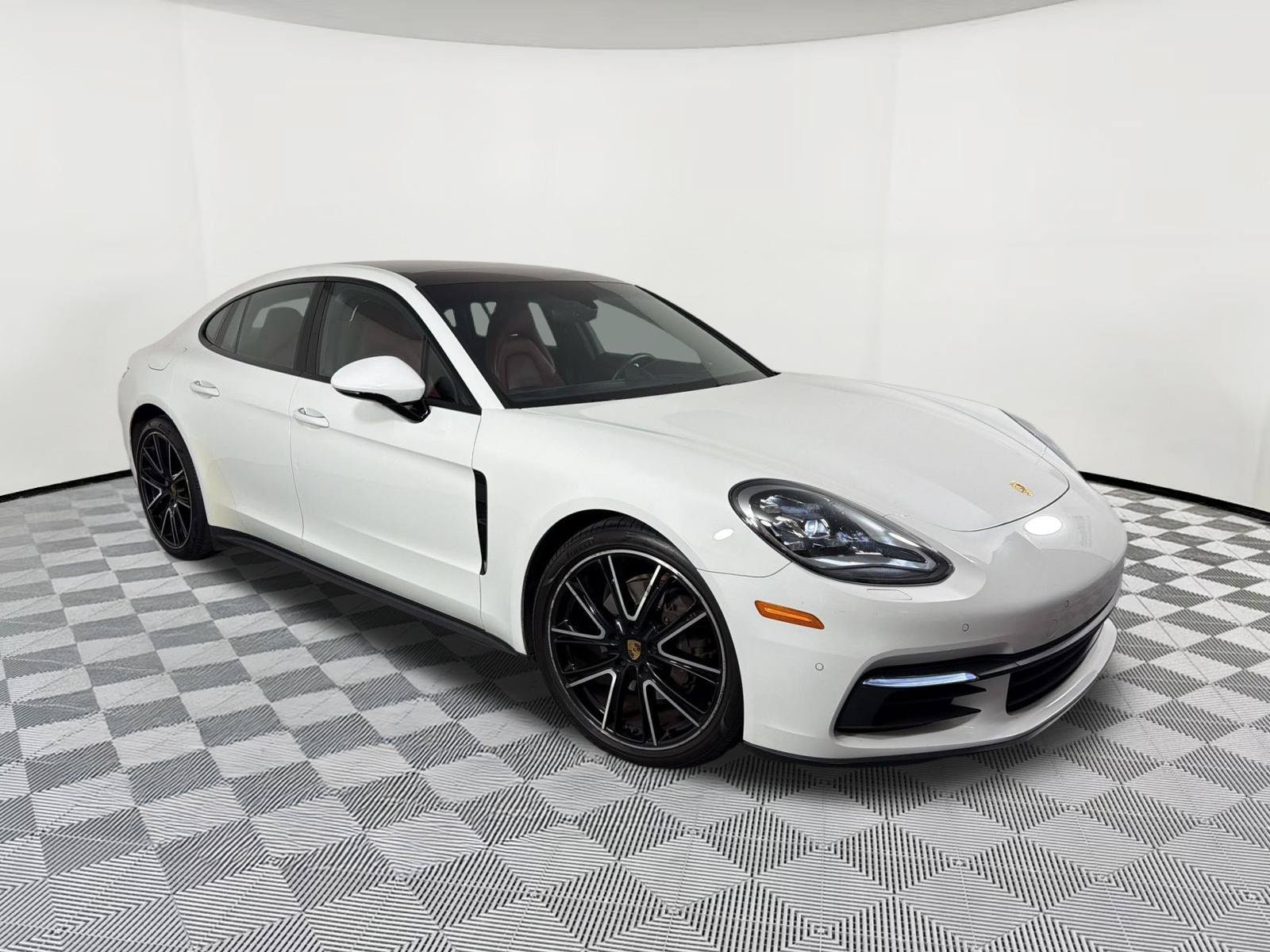 Panamera Sedan