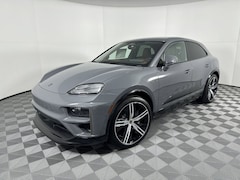 2025 Porsche Macan Electric