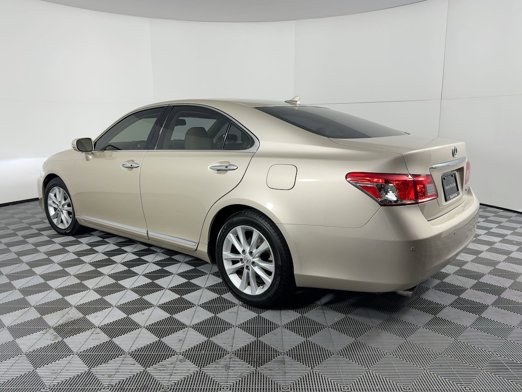 Used 2011 Lexus ES 350 4dr Sdn Sedan