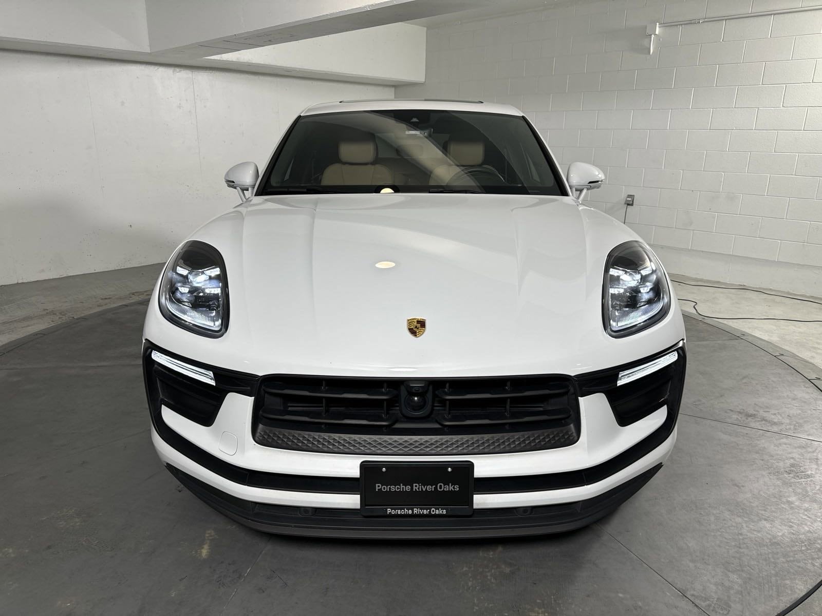 Certified 2023 Porsche Macan Base with VIN WP1AA2A57PLB00515 for sale in Houston, TX