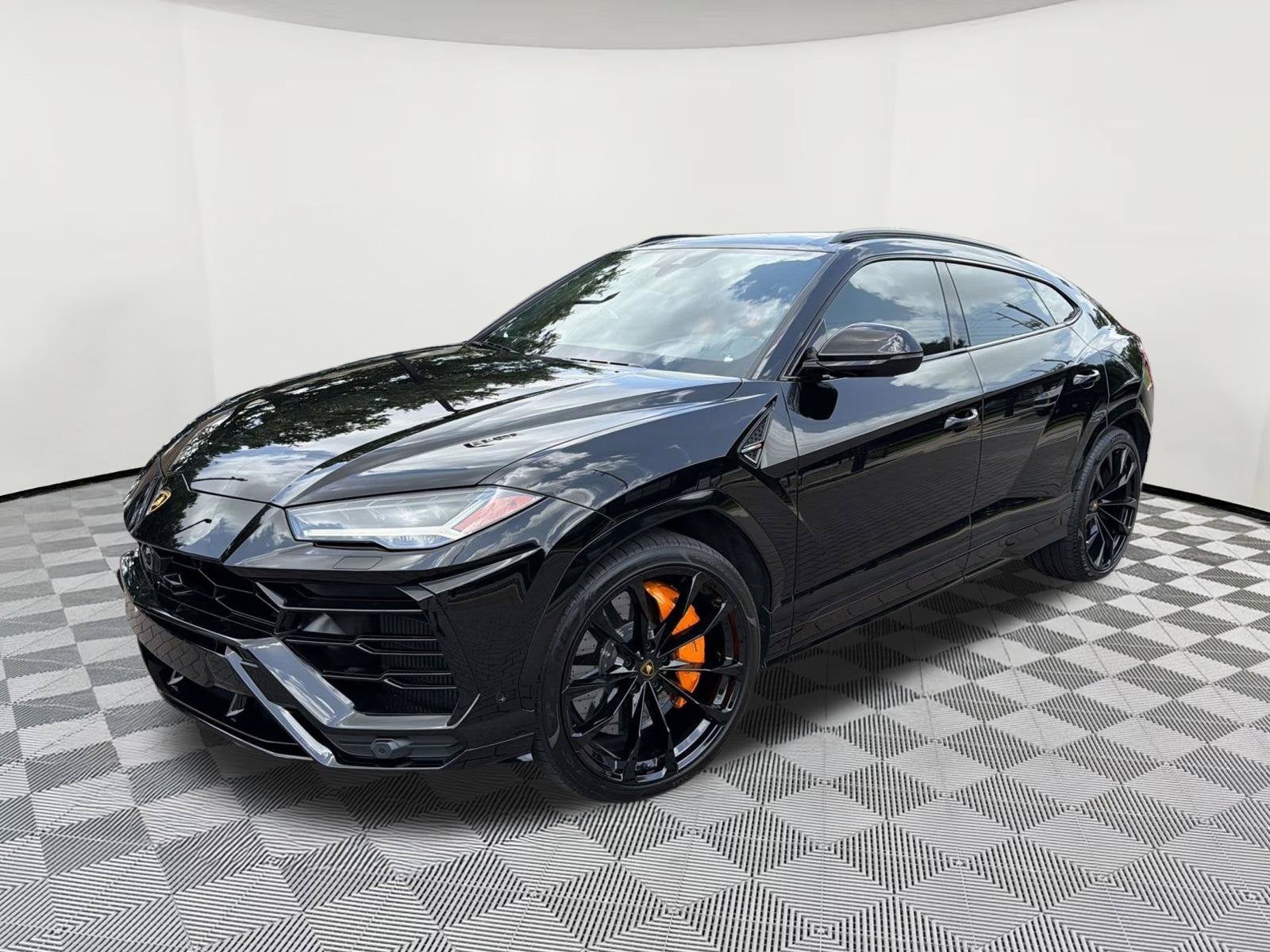 Urus SUV