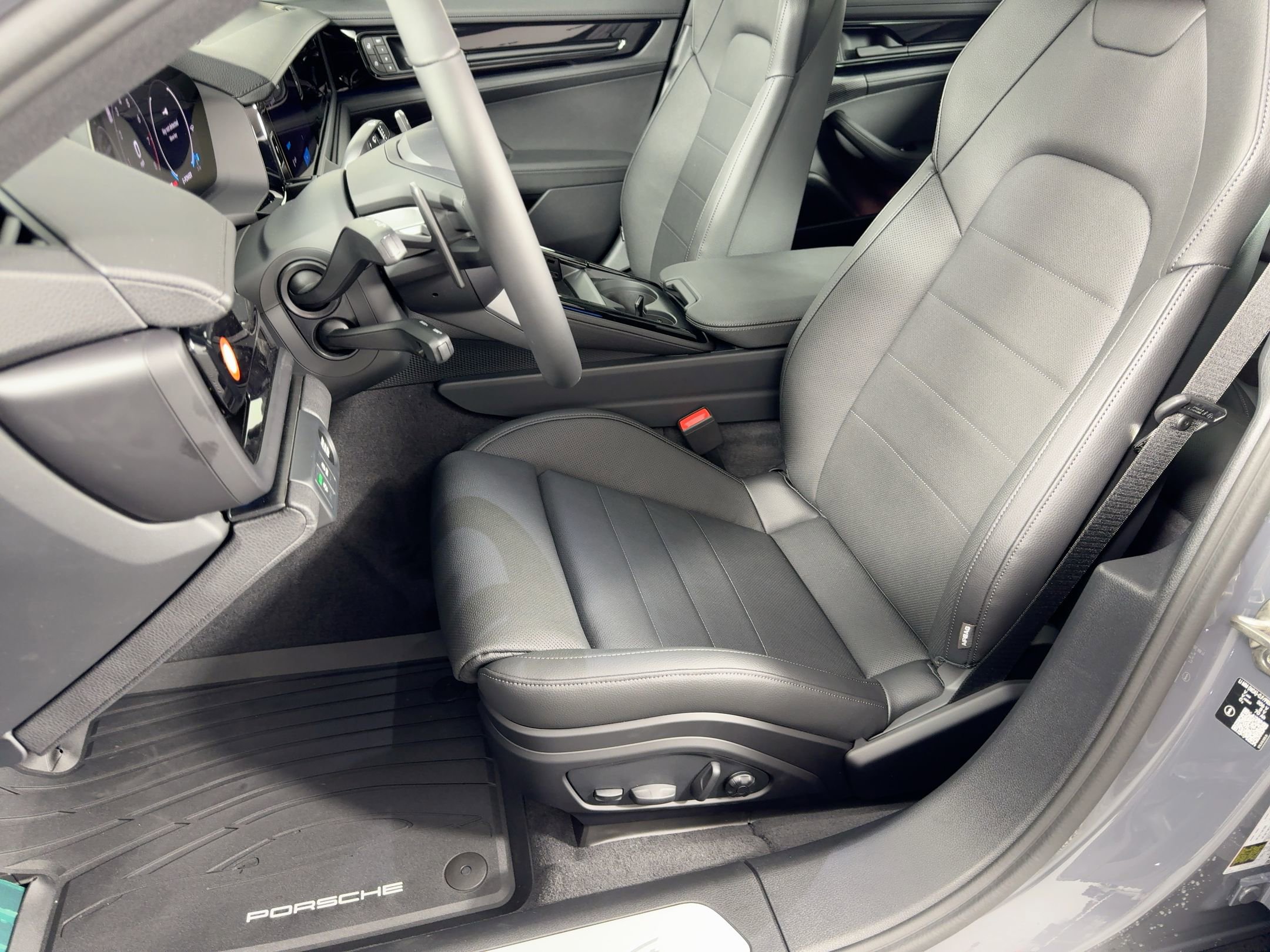 Panamera 4 E-Hybrid Hatchback