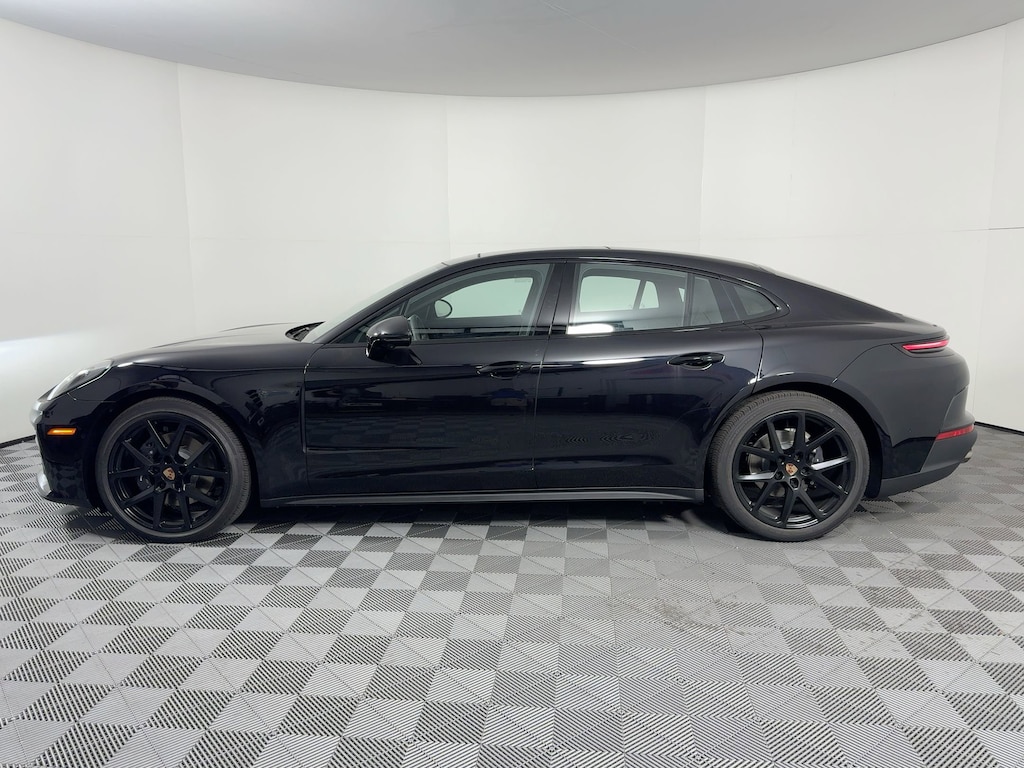 New 2026 Porsche Panamera 4 Hatchback