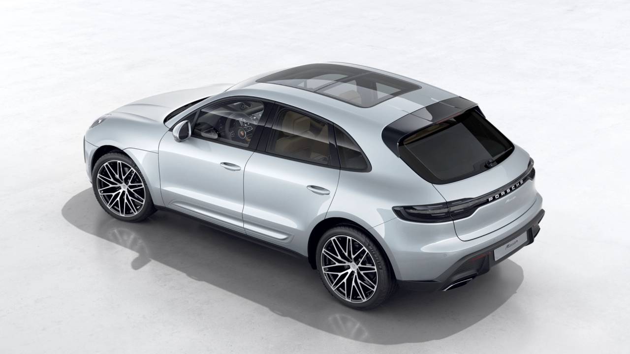 2026 Porsche Macan T photo 4