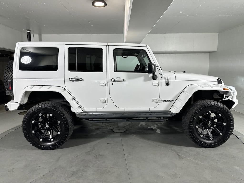 Used 2015 Jeep Wrangler Unlimited Sahara For Sale in Houston TX Stock