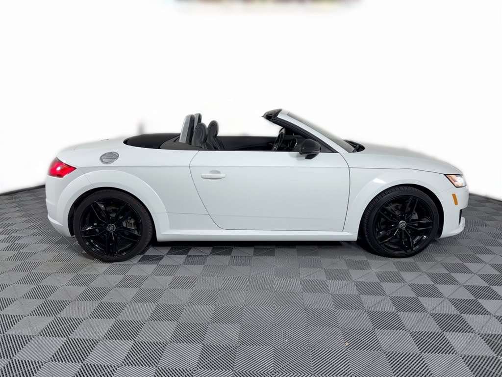 2017 Audi TT Roadster TT Roadster 2.0T (S Tronic) Roadster