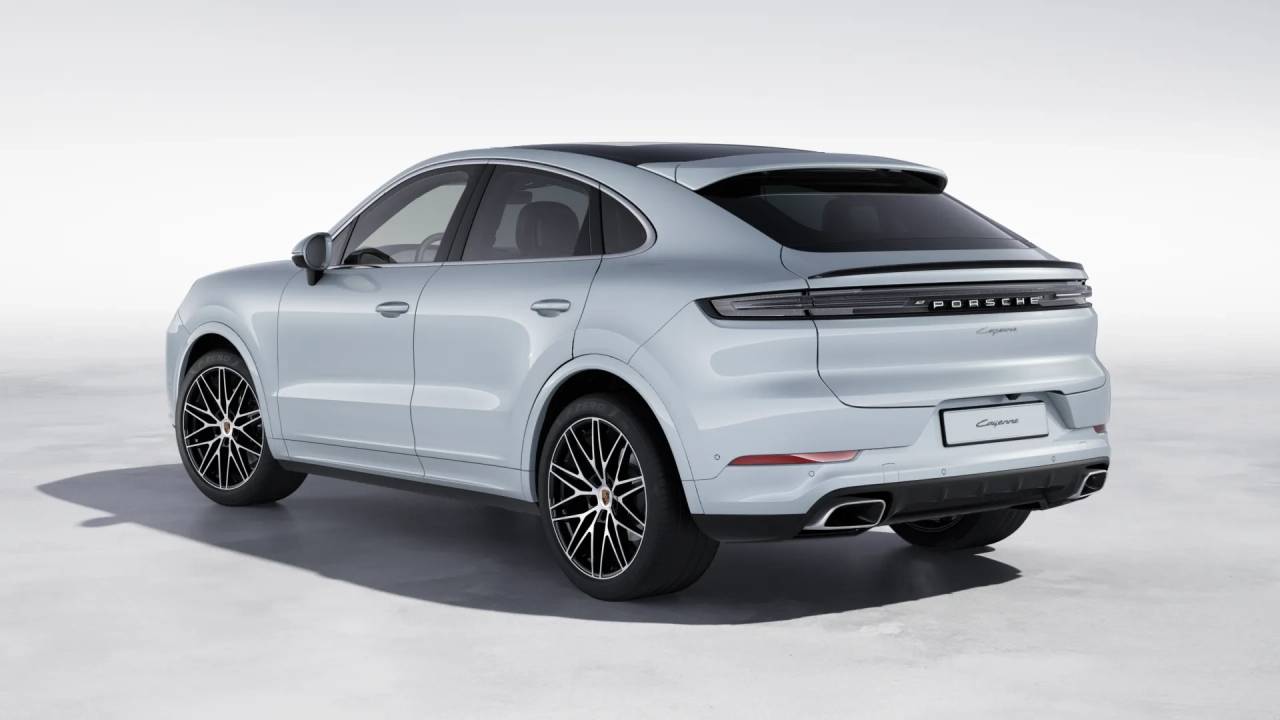 2026 Porsche Cayenne Coupe photo 2