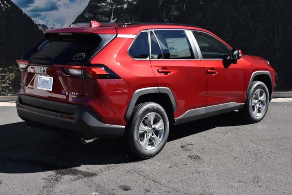 New 2025 Toyota RAV4 XLE SUV