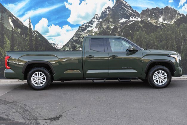 2023 Toyota Tundra SR5 photo 2