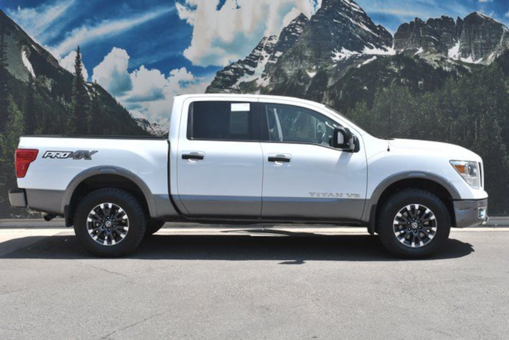 Used 2018 Nissan Titan PRO-4X Truck Crew Cab