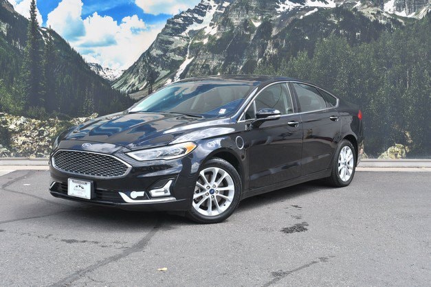 2019 Ford Fusion Energi Titanium Sedan