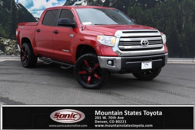 2016 Toyota Tundra SR5's photo