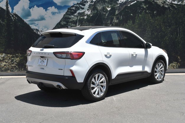 Escape Titanium Hybrid SUV