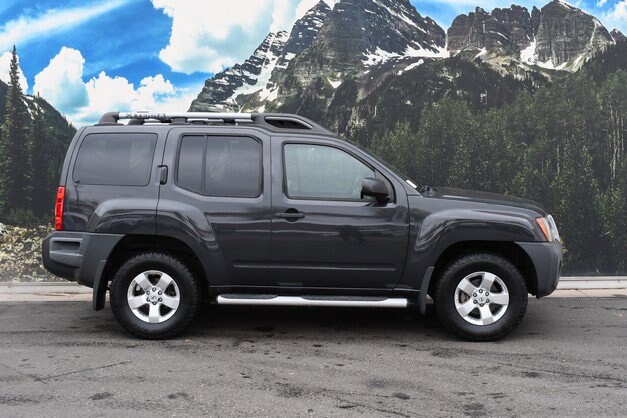 2010 Nissan Xterra S photo 2