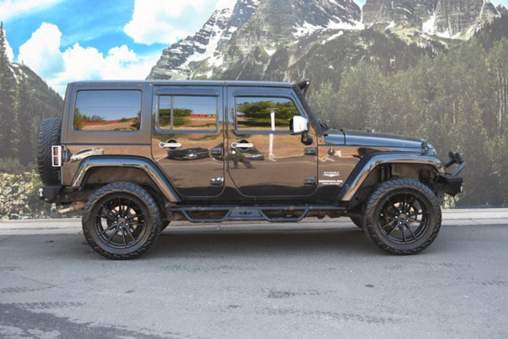 Used 2012 Jeep Wrangler Unlimited Sahara SUV