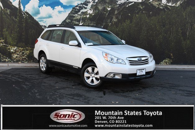 2012 Subaru Outback Base