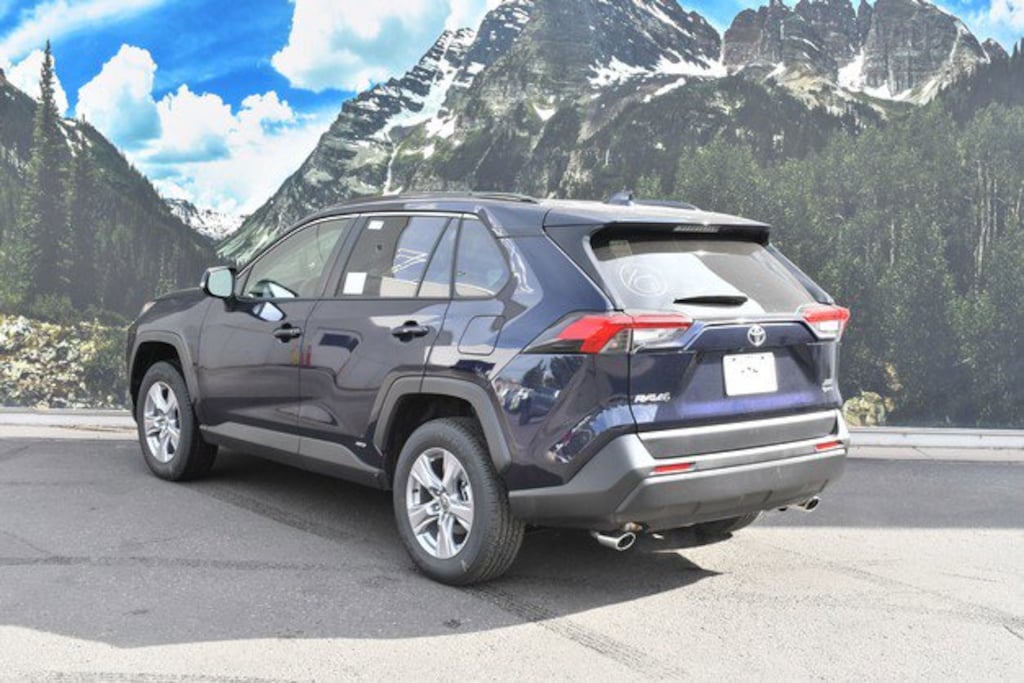 New 2025 Toyota RAV4 Hybrid XLE SUV