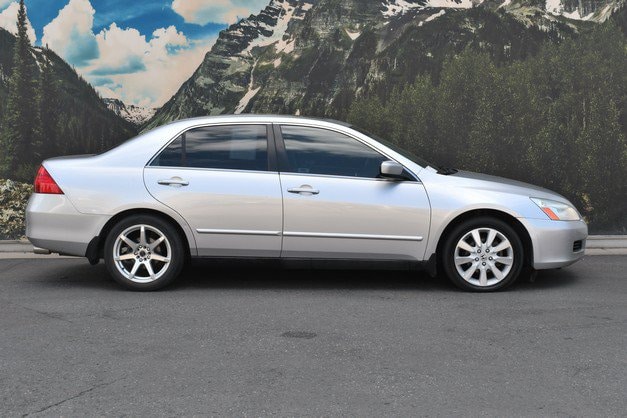 Used 2007 Honda Accord 3.0 LX with VIN 1HGCM66317A005140 for sale in Denver, CO