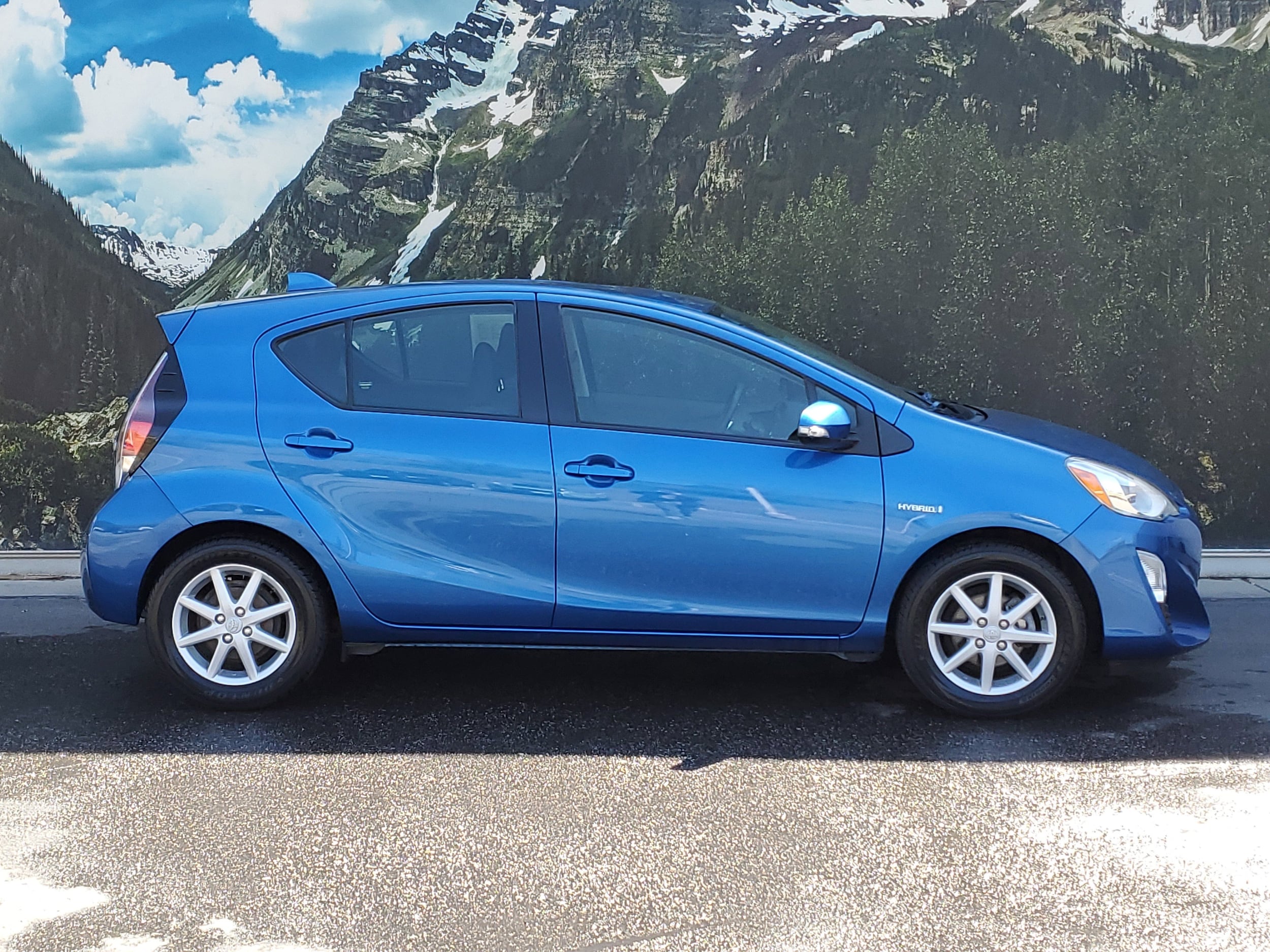 Used 2016 Toyota Prius c Four with VIN JTDKDTB32G1130646 for sale in Denver, CO