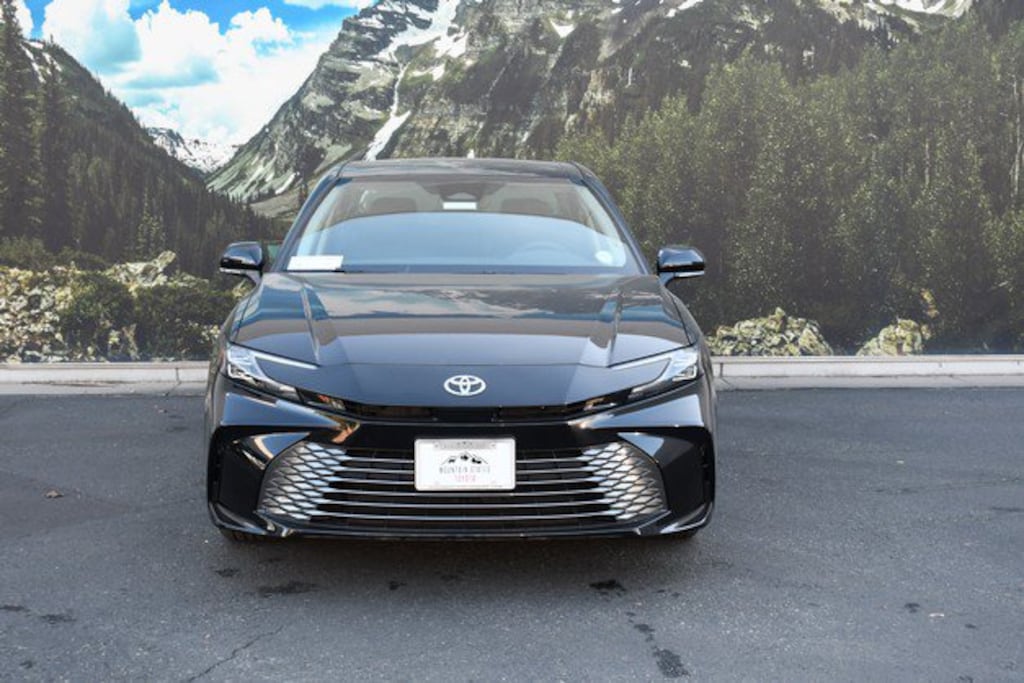 New 2026 Toyota Camry XLE Sedan