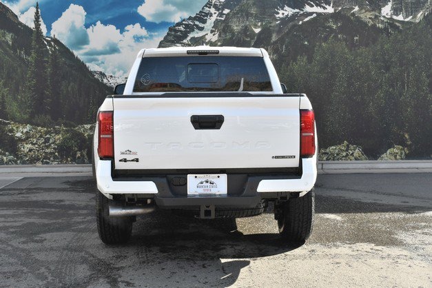2026 Toyota Tacoma TRD Off Road - Photo 5