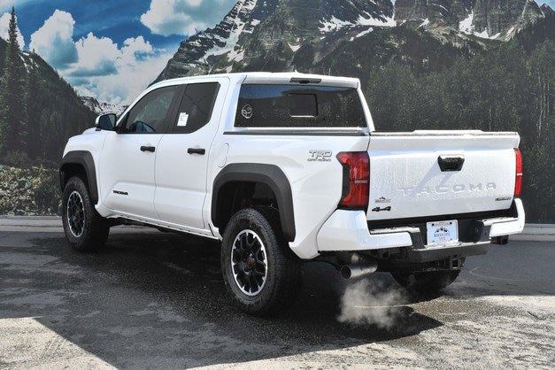 2026 Toyota Tacoma TRD Off Road - Photo 3