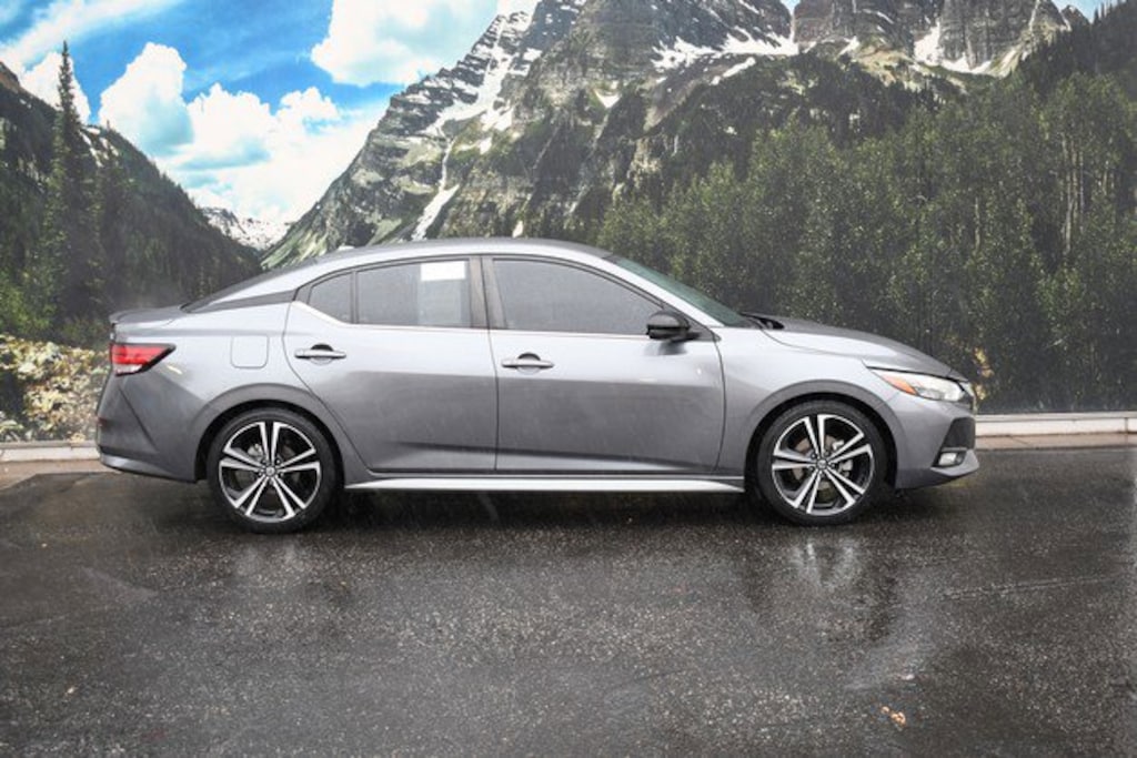 Used 2022 Nissan Sentra SR Sedan