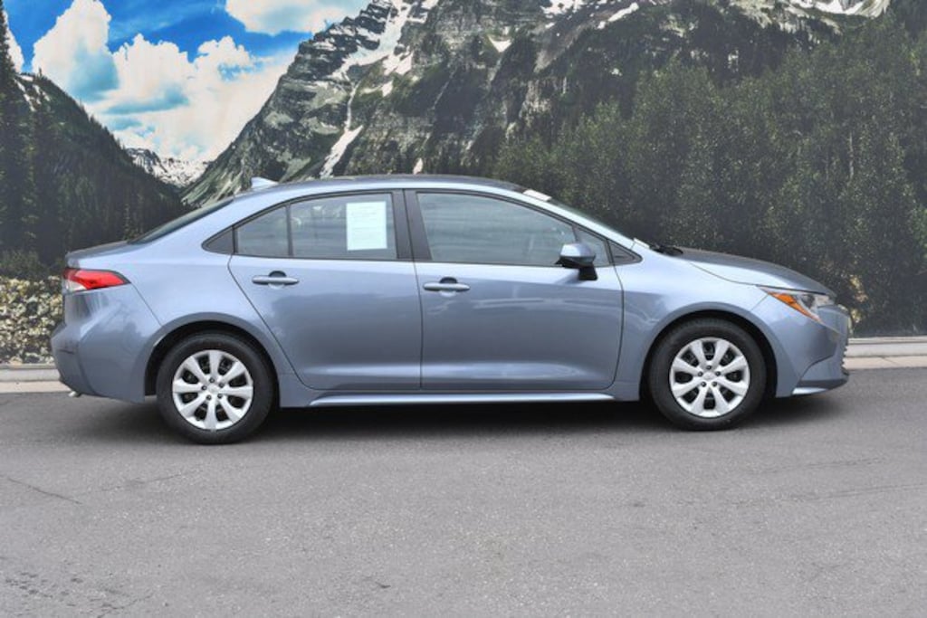 Certified 2025 Toyota Corolla LE Sedan