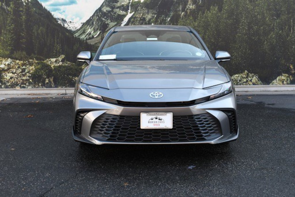 New 2026 Toyota Camry SE Sedan