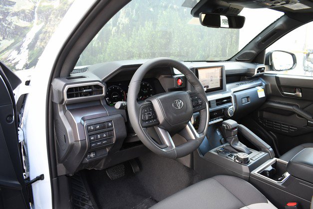 2026 Toyota Tacoma TRD Off Road - Photo 6