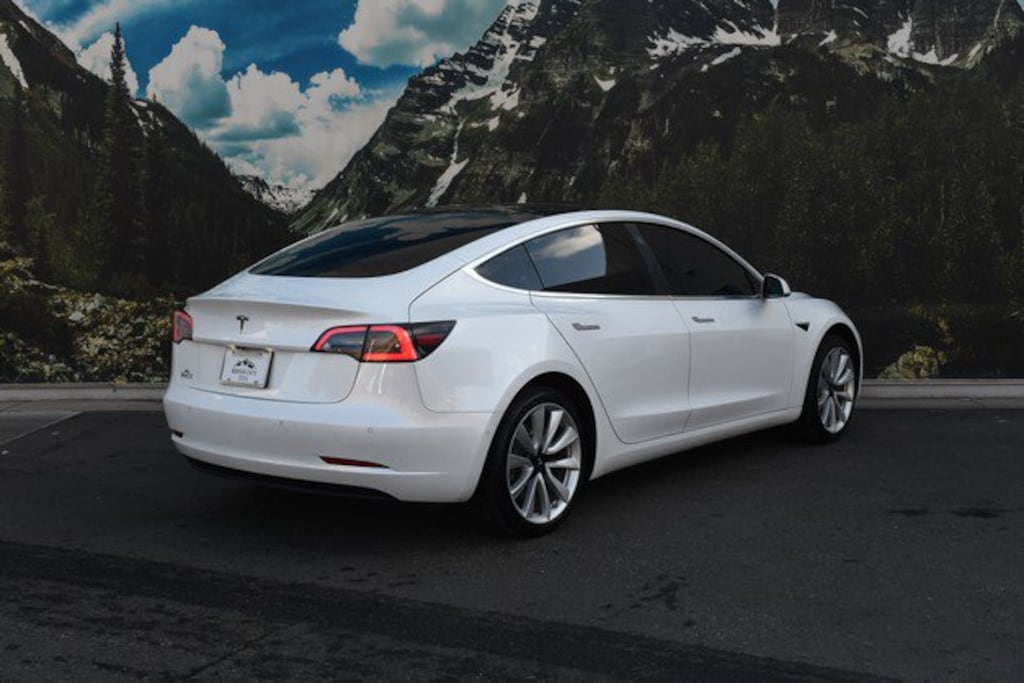 Used 2019 Tesla Model 3 Standard Range Plus Sedan