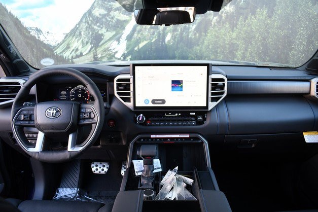 2026 Toyota Sequoia Platinum - Photo 9