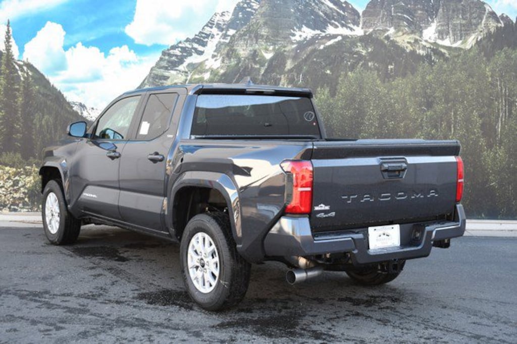 New 2025 Toyota Tacoma SR5 Truck Double Cab