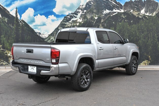 2023 Toyota Tacoma SR5 V6 photo 3