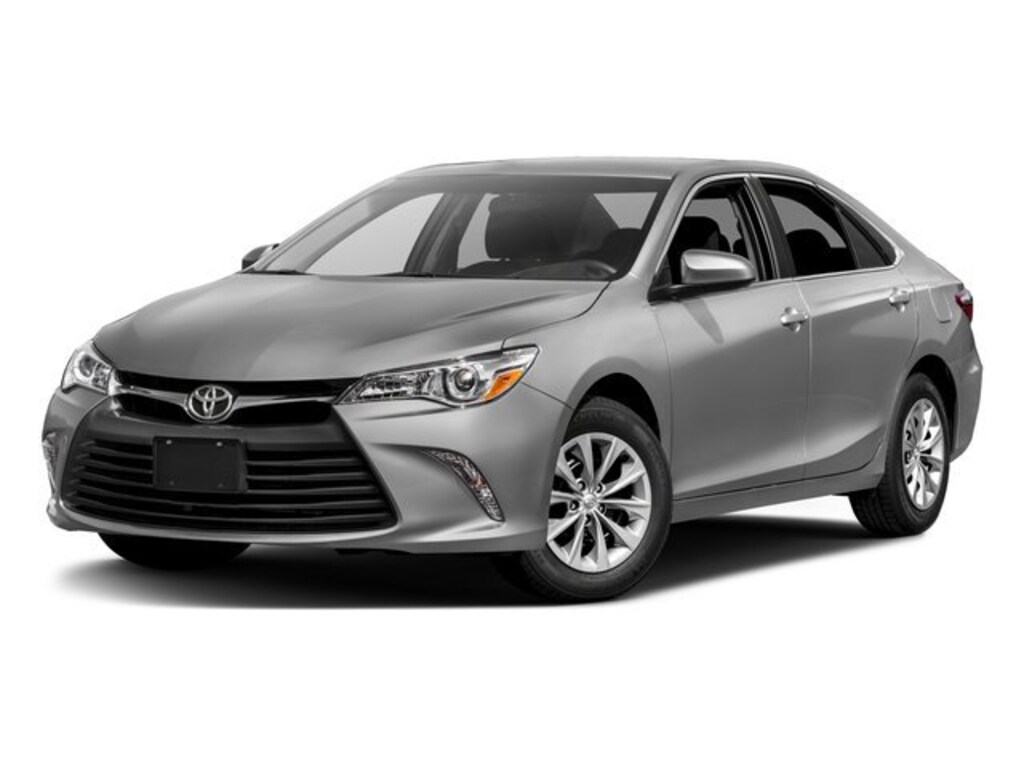 Used 2017 Toyota Camry LE Sedan