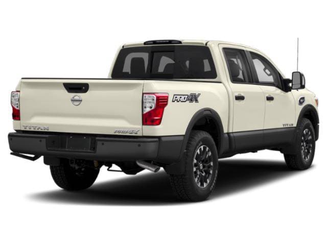 Titan PRO-4X Truck Crew Cab