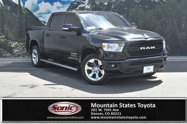2020 RAM 1500 Big Horn/Lone Star 4x4 Crew Cab 5'7's photo