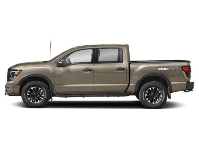 Titan PRO-4X Truck Crew Cab