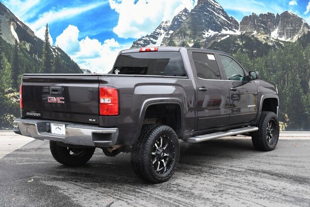 2015 Gmc Sierra 1500 SLE photo 3