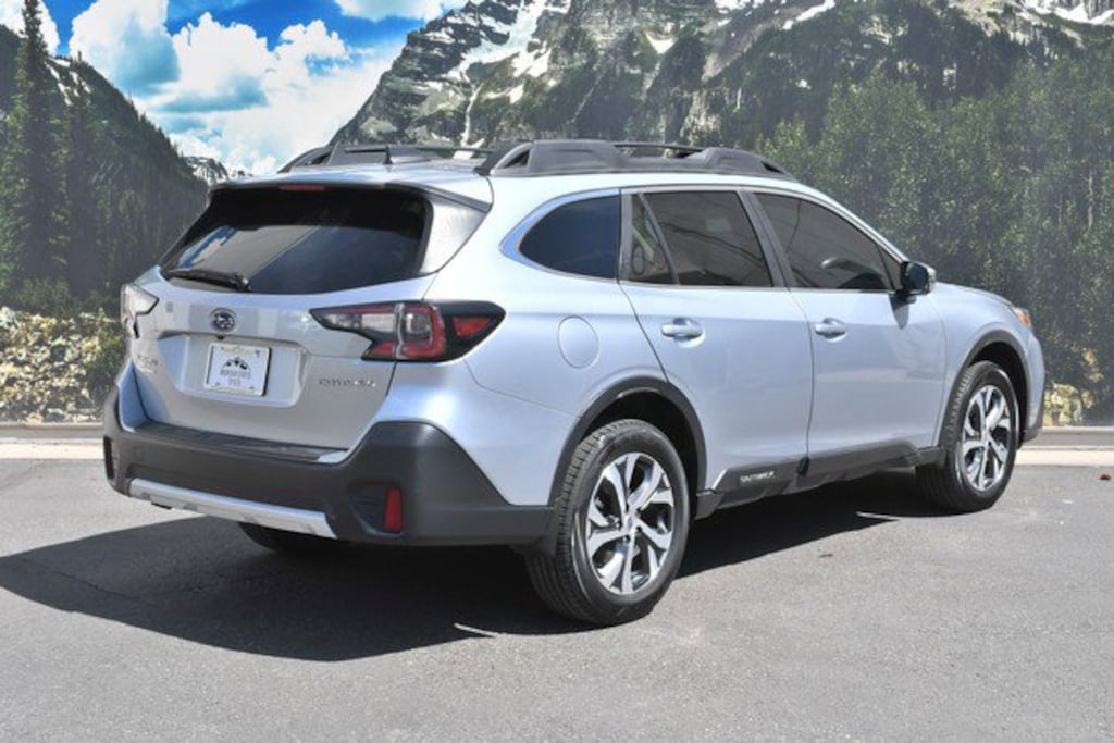 Used 2021 Subaru Outback Limited SUV