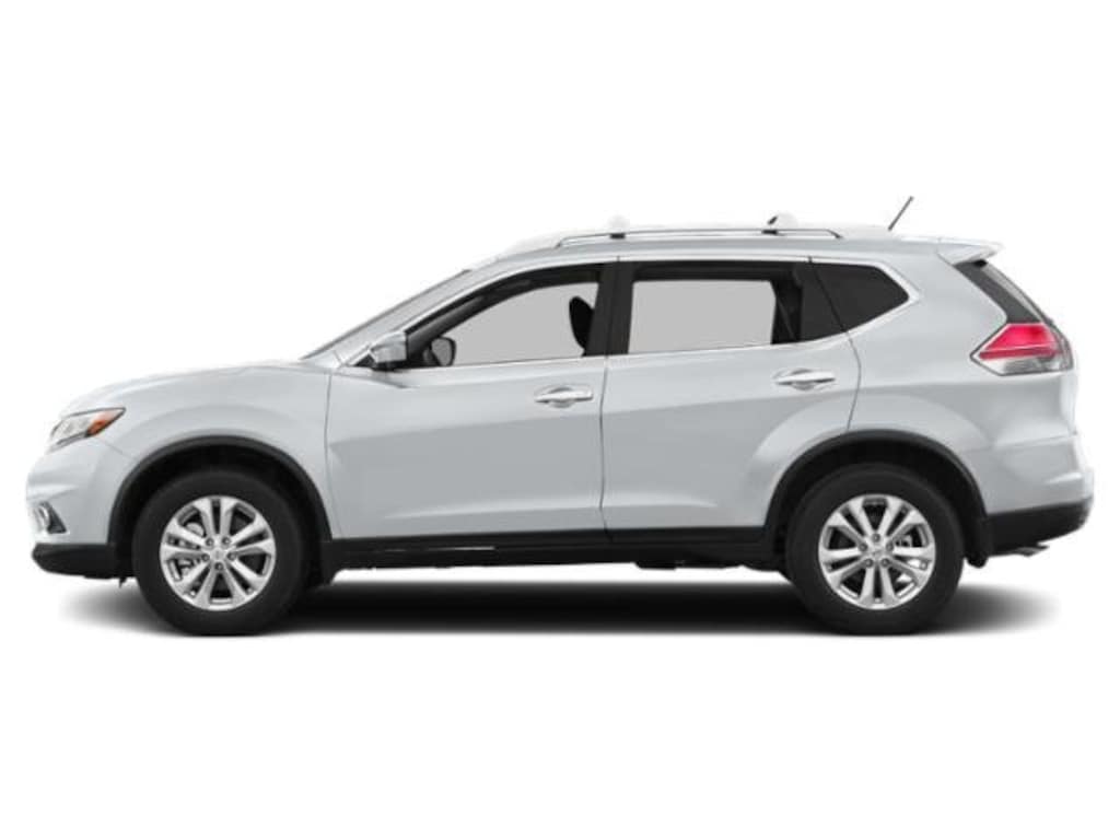 Used 2015 Nissan Rogue S SUV