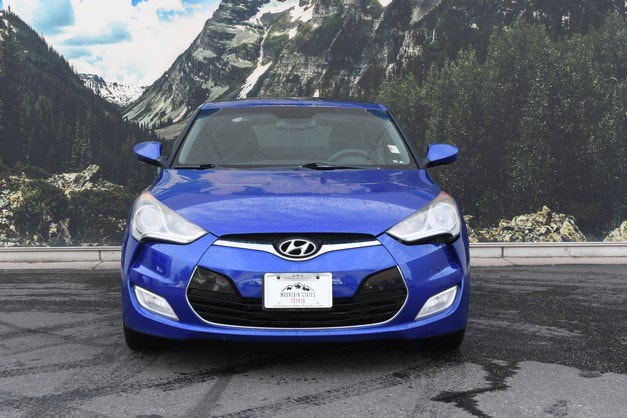 2012 Hyundai Veloster Base W/Black Hatchback