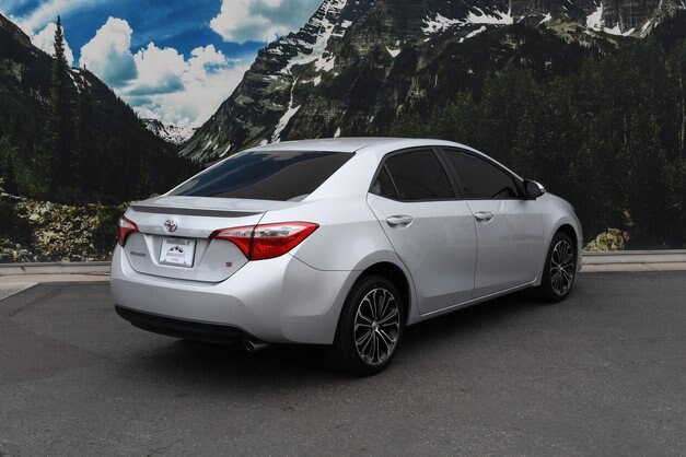 2016 Toyota Corolla Plus photo 3