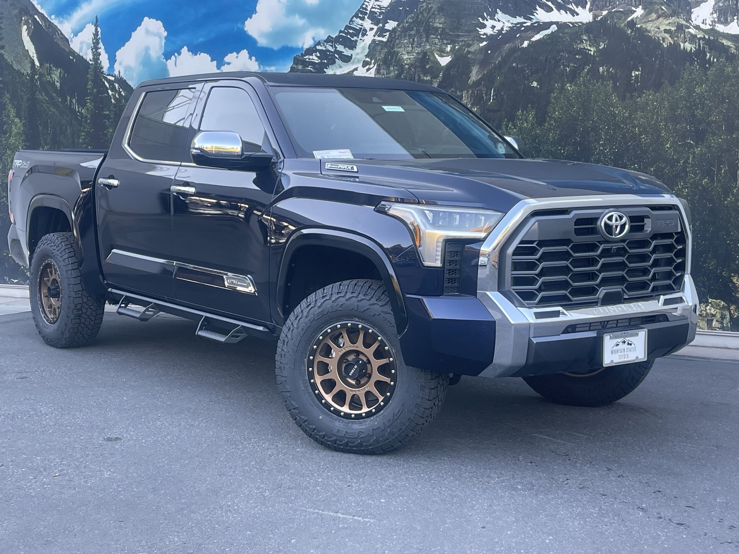 2025 Toyota Tundra 1794 Edition Hybrid 4WD CrewMax 5.5''s photo