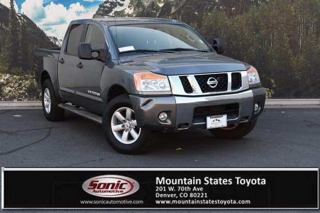 2013 Nissan Titan SV Truck Crew Cab