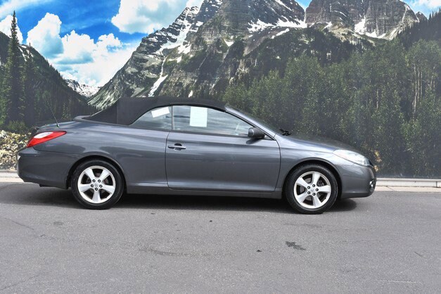 2007 Toyota Camry Solara SLE photo 2