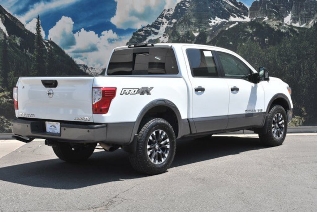 Used 2018 Nissan Titan PRO-4X Truck Crew Cab